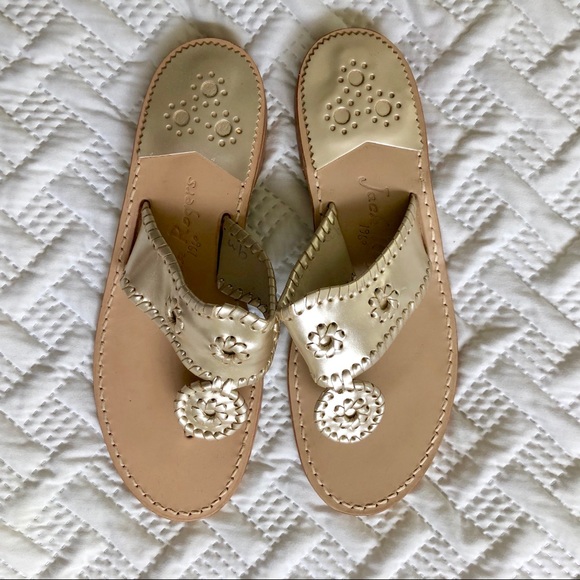 Jack Rogers Shoes - Jack Rogers Hamptons Flat in Platinum